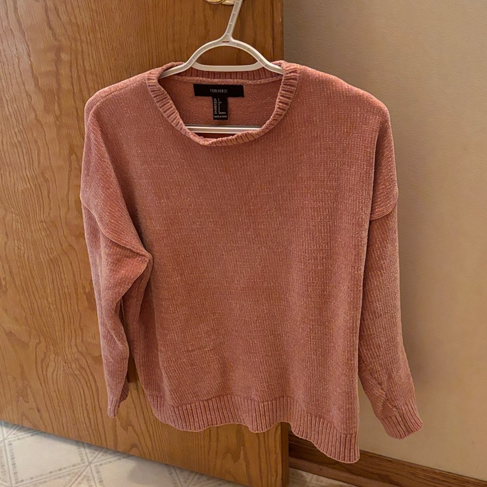 Forever 21 Women’s Pink Sweater